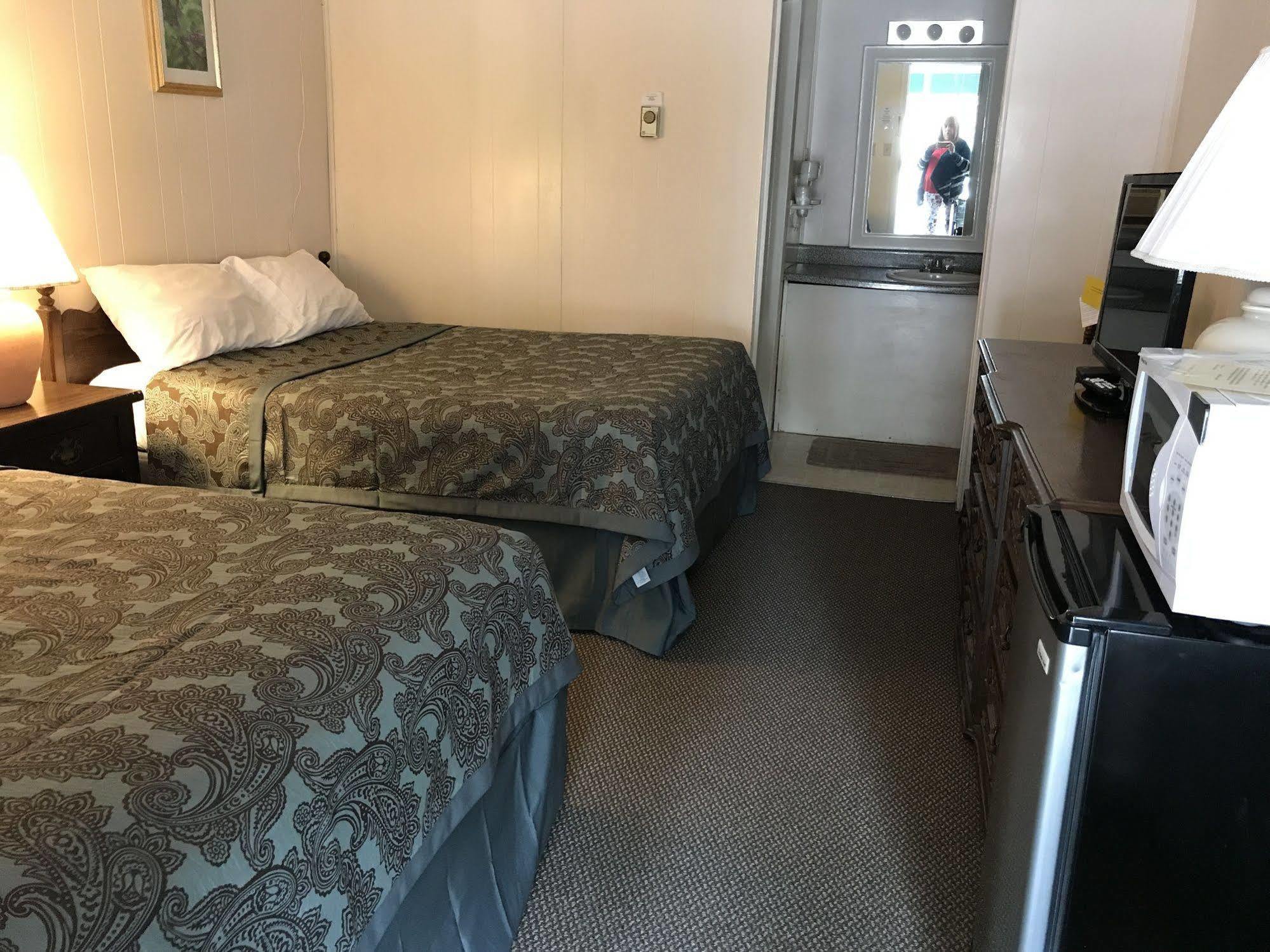 Holiday House Motel Hillsdale Exterior foto